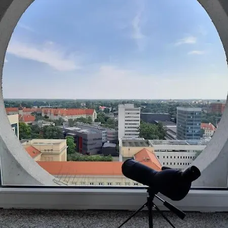 100m2 Penthouse On Of The 1000mb/s, Airc.