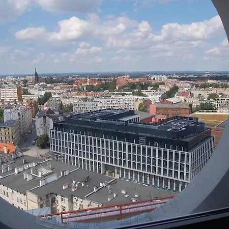 100m2 Penthouse On Of The 1000mb/s, Airc. Apartment