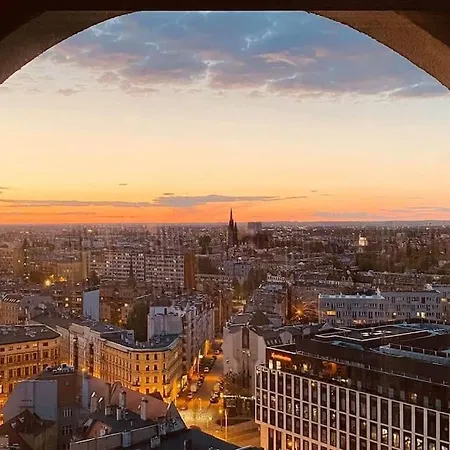 Apartament 100m2 Penthouse On Of The 1000mb/s, Airc.