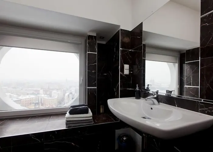 100m2 Penthouse On Of The 1000mb/s, Airc. Appartamento Breslavia