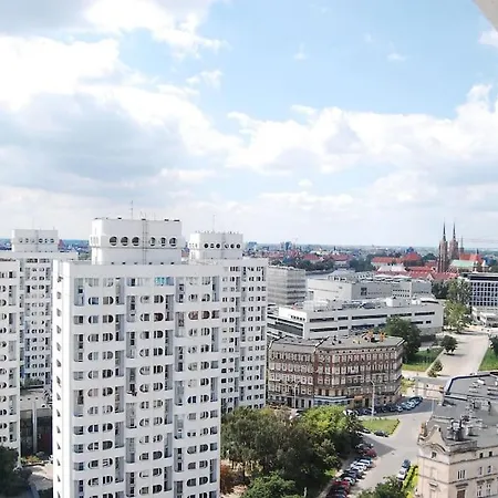 100m2 Penthouse On Of The 1000mb/s, Airc. Daire Wroclaw