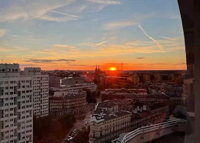 아파트 100m2 Penthouse On Of The 1000mb/s, Airc. 브로츠와프